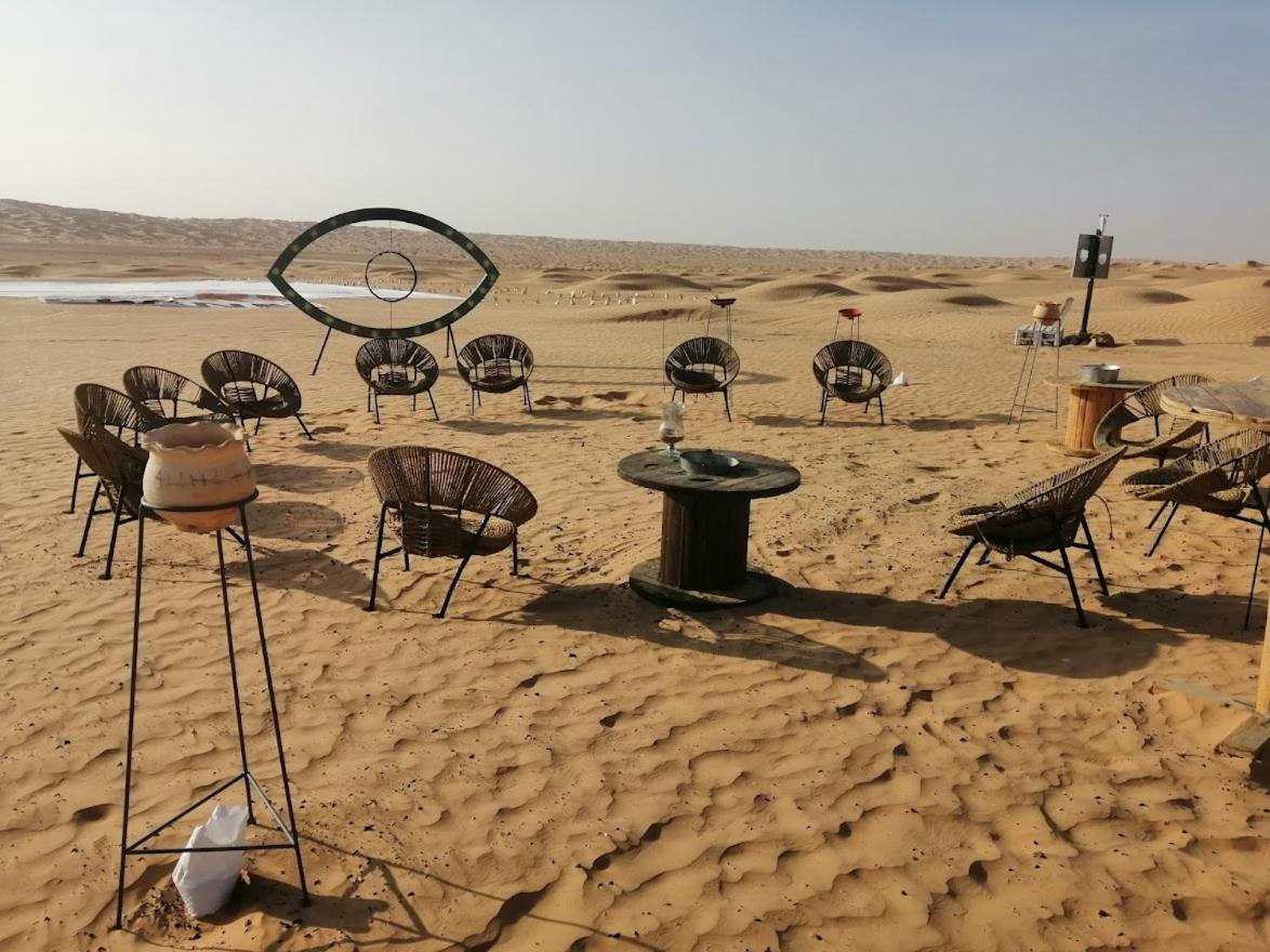 Готель Camp Mars Дуз Екстер'єр фото